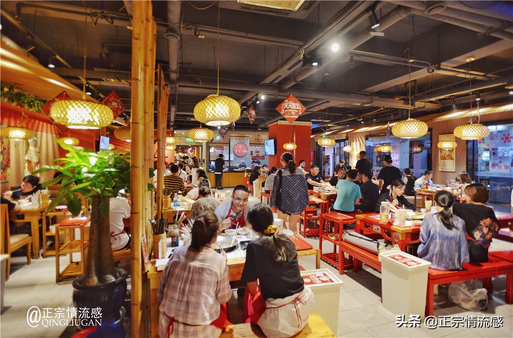 夜色成都串串爽，魅力小金苹果香#国庆中秋趣哪玩#