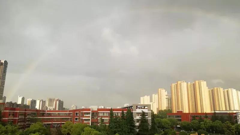 江苏省五星级高中(四)江苏省锡山高级中学