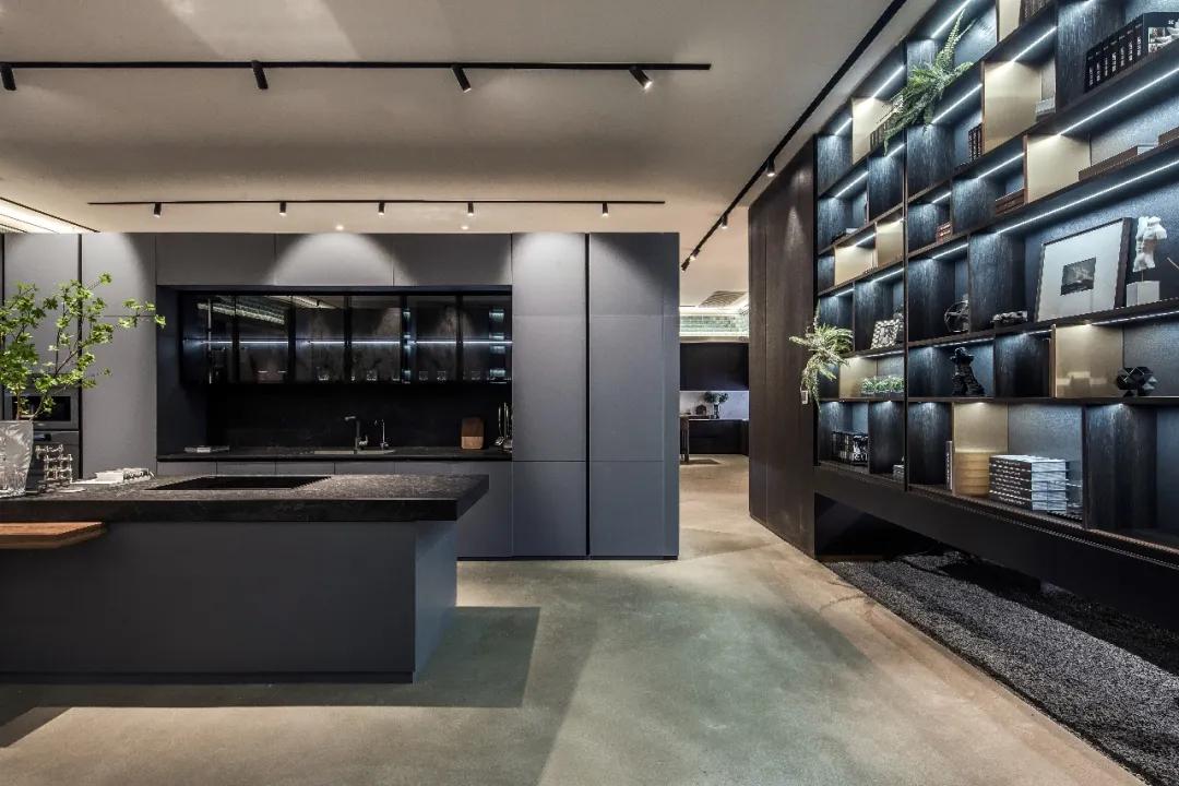 李忠光设计——516㎡广州旗舰馆设计