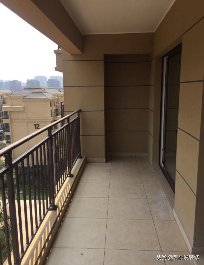 刚交钥匙的130㎡万科精装房，效果时尚又清新，做完保洁就能入住