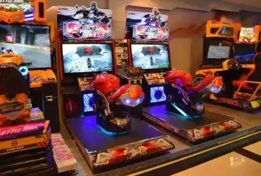 网红玩七彩滑道,广东彩虹滑道网红游乐