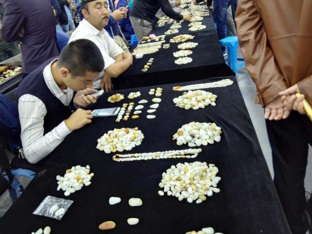 玩玉的人高级,玩玉的几种人