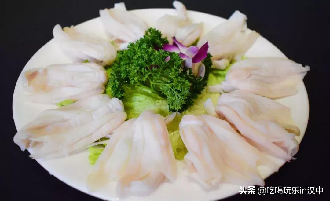 汉中特色鱼火锅,陕西汉中好吃的重庆老火锅店