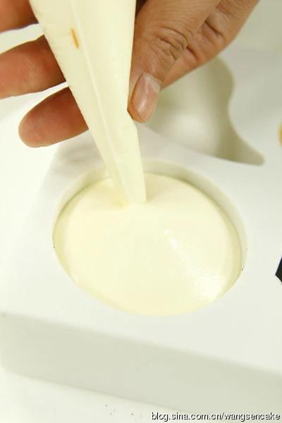 想要做一个简单的蛋糕,想要简单又好吃的蛋糕怎么做