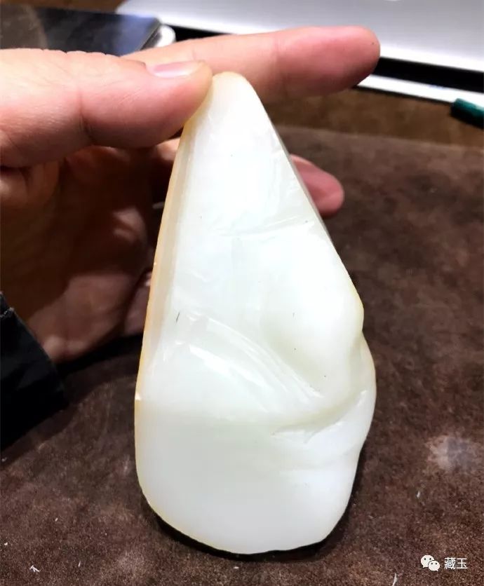 和田玉白度对比的方法,和田玉闪青怎么提白