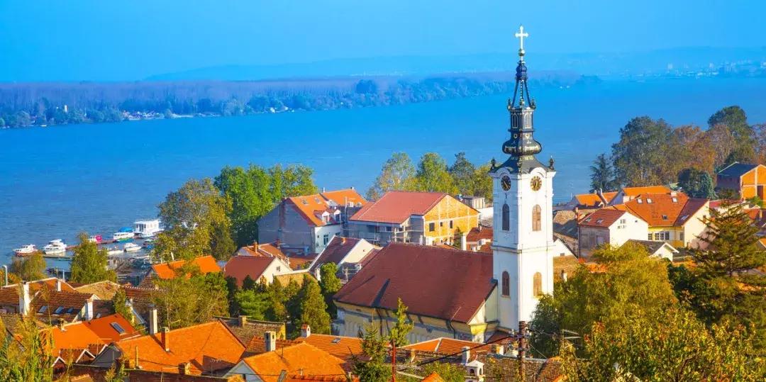 月薪三千最值得去的三个国家,九个月入3000能去的国家