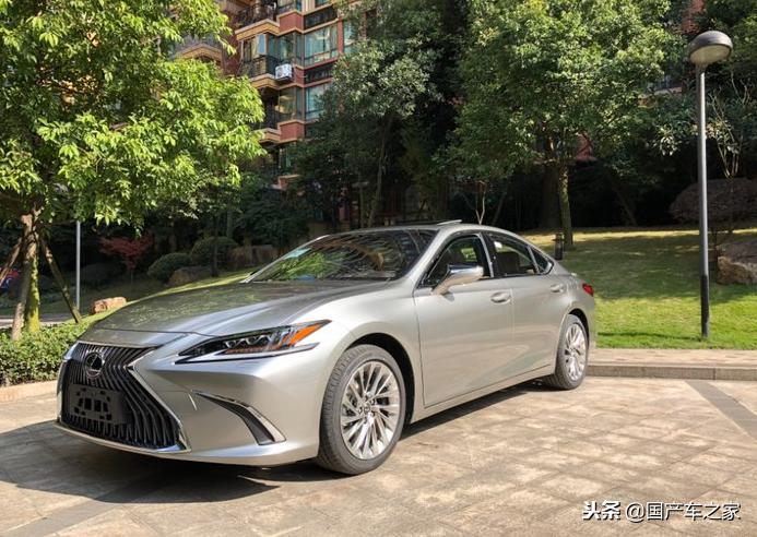 50w雷克萨斯跑车,50w雷克萨斯es300h