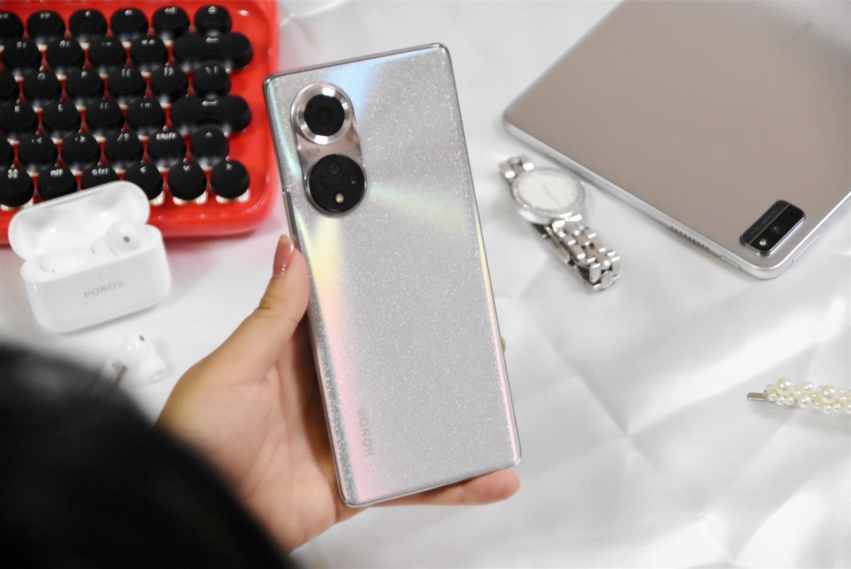 荣耀手机拍照怎么更清晰,荣耀手机拍照怎么好看