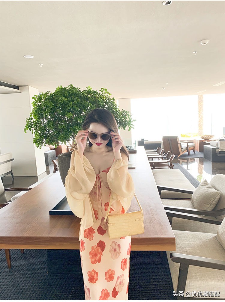 夏天防晒穿搭吊带,夏季搭配连衣裙的外套防晒衫