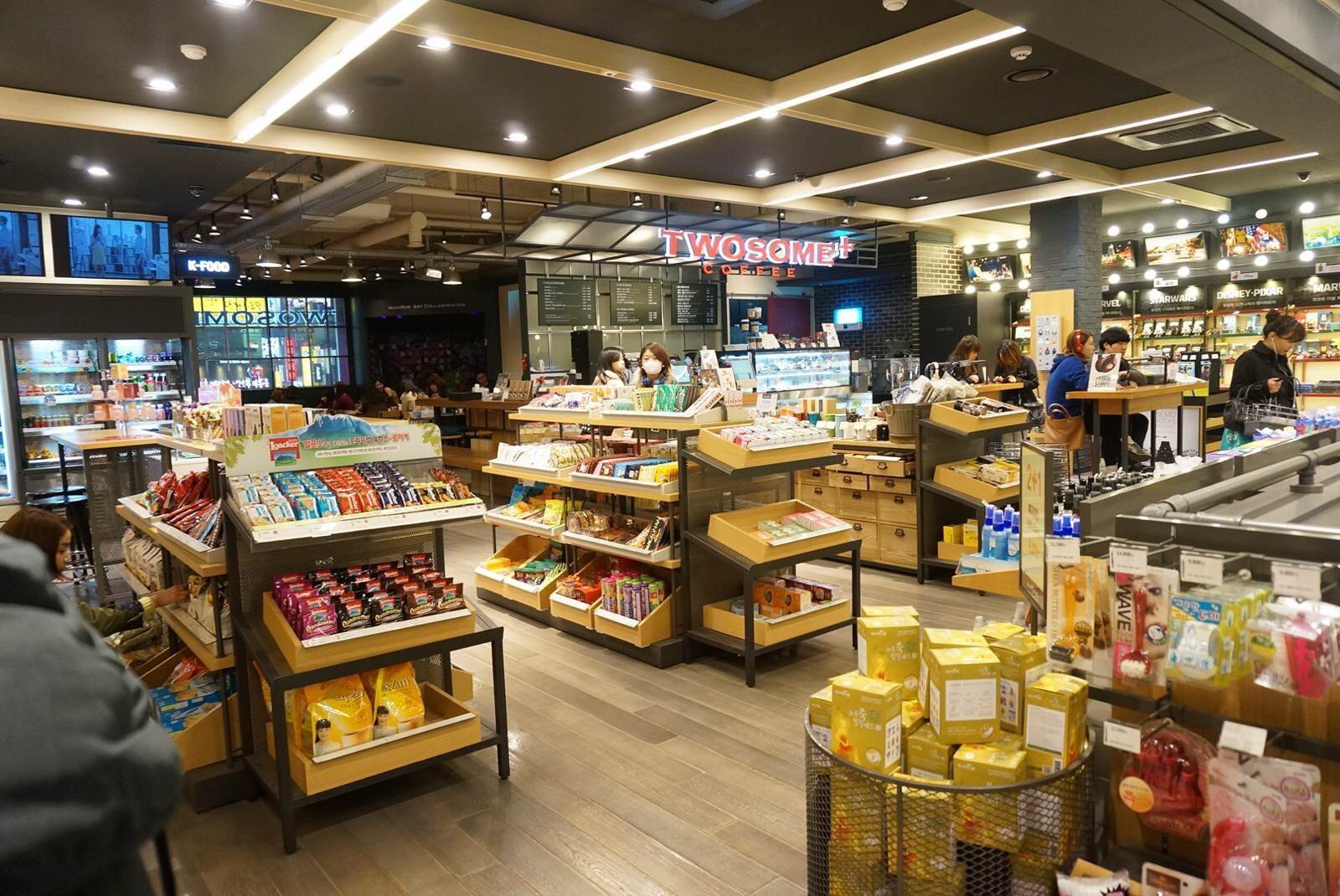 少女时代的欧尼都爱逛的药妆店，也太好买了吧！还经常打折