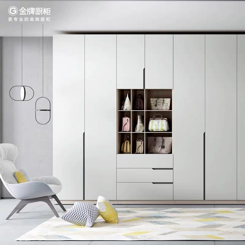 定制衣柜被厂家坑钱了找谁投诉,定制衣柜维权最有效的方法