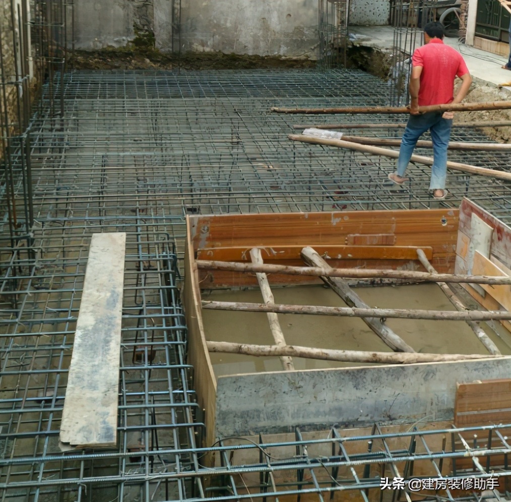 挖孔桩筏板基础,松木桩基础现在还采用吗