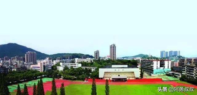 经验分享浙江第一名,浙江省诸暨中学怎样