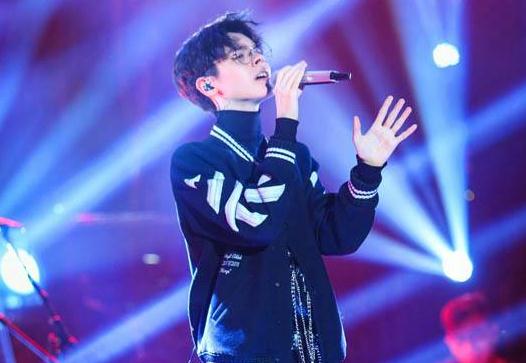 杨坤参加歌手夺冠视频,歌手2019杨坤齐豫