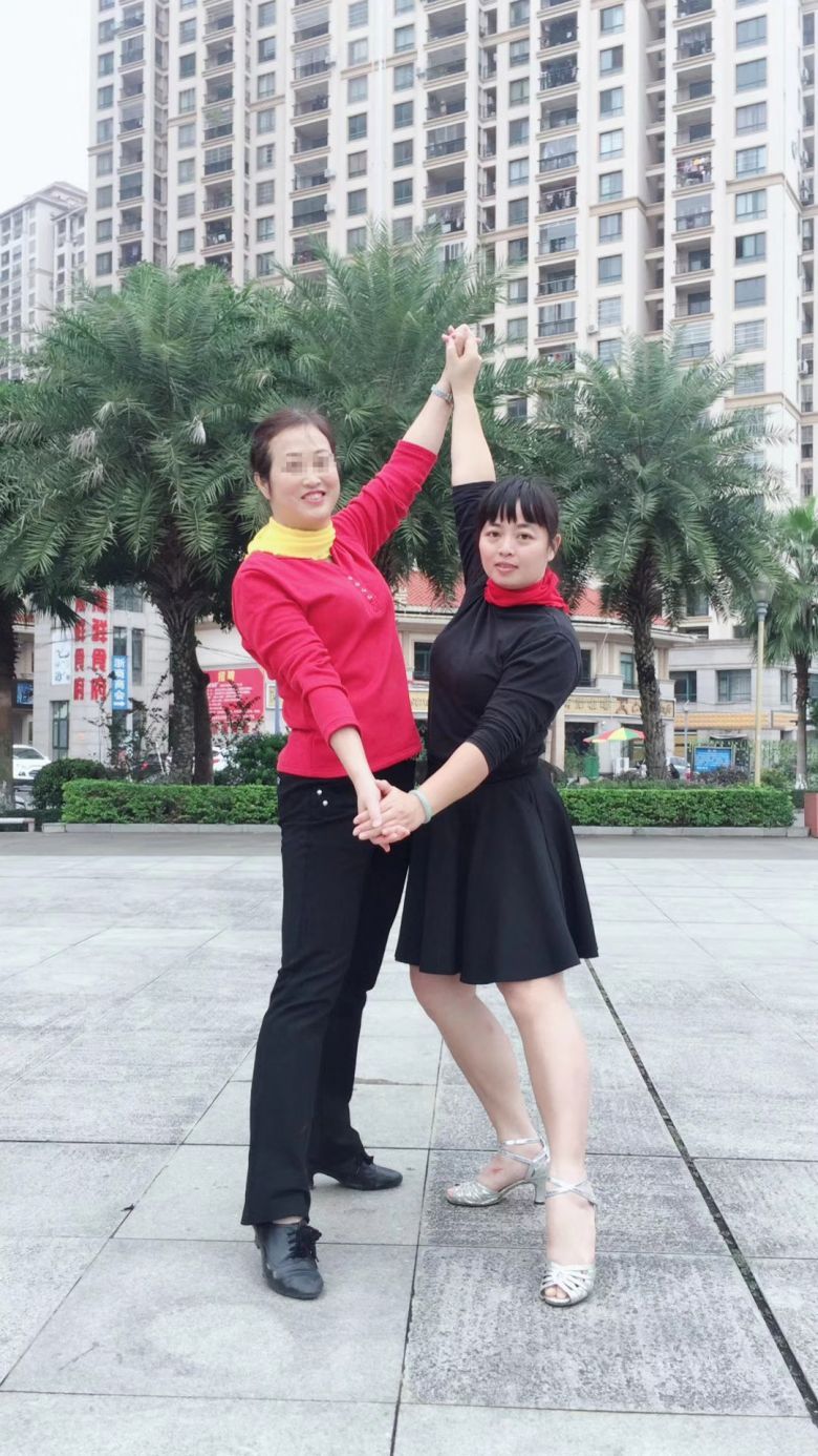 钦州识途机车俱乐部,钦州摩托车女孩