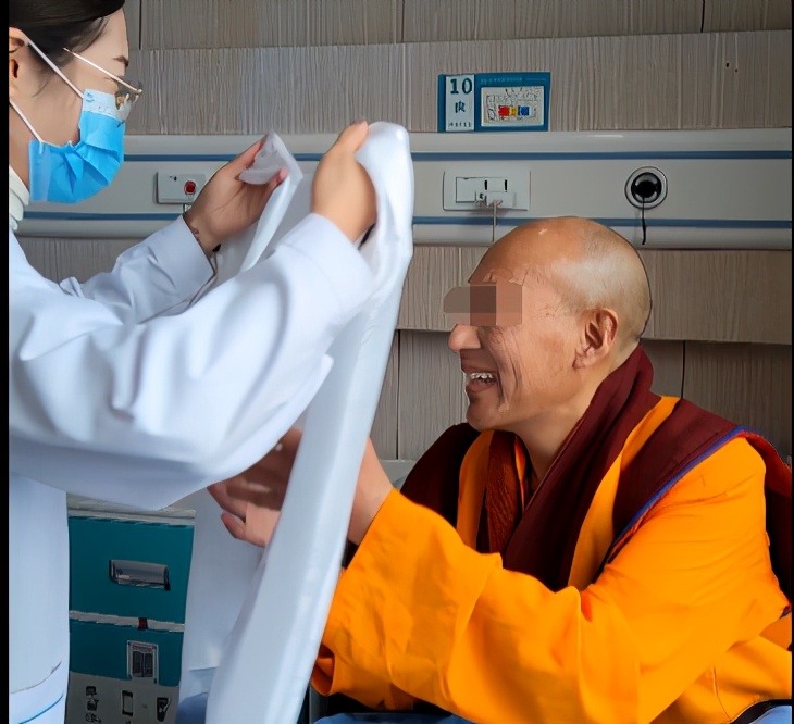 闈掑北缁挎按鎵嶆槸鍋ュ悍闀垮鏍规湰淇濊瘉,闈掑北缁挎按涓嶅骞冲钩瀹夊畨