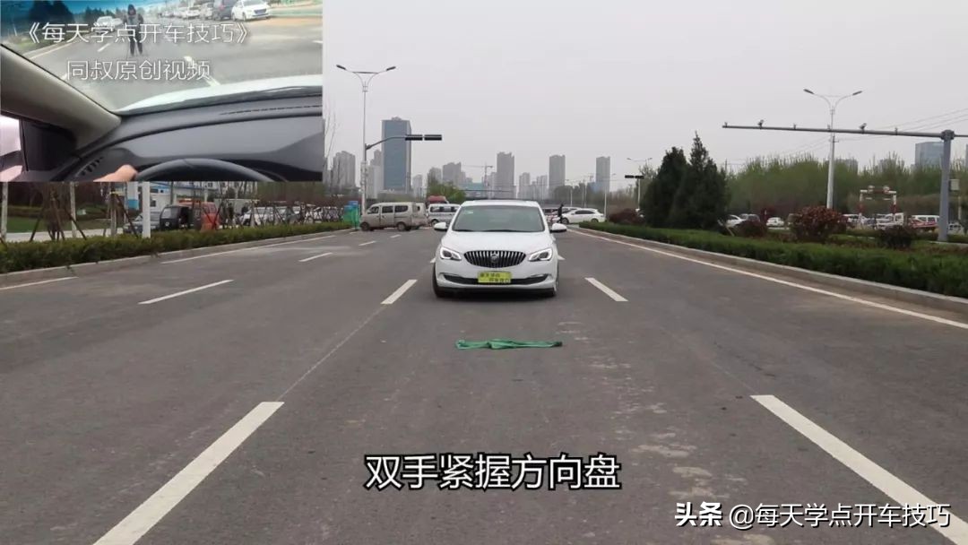 紧急躲避障碍物的处置措施及要领,遇到前面有障碍物如何紧急停车