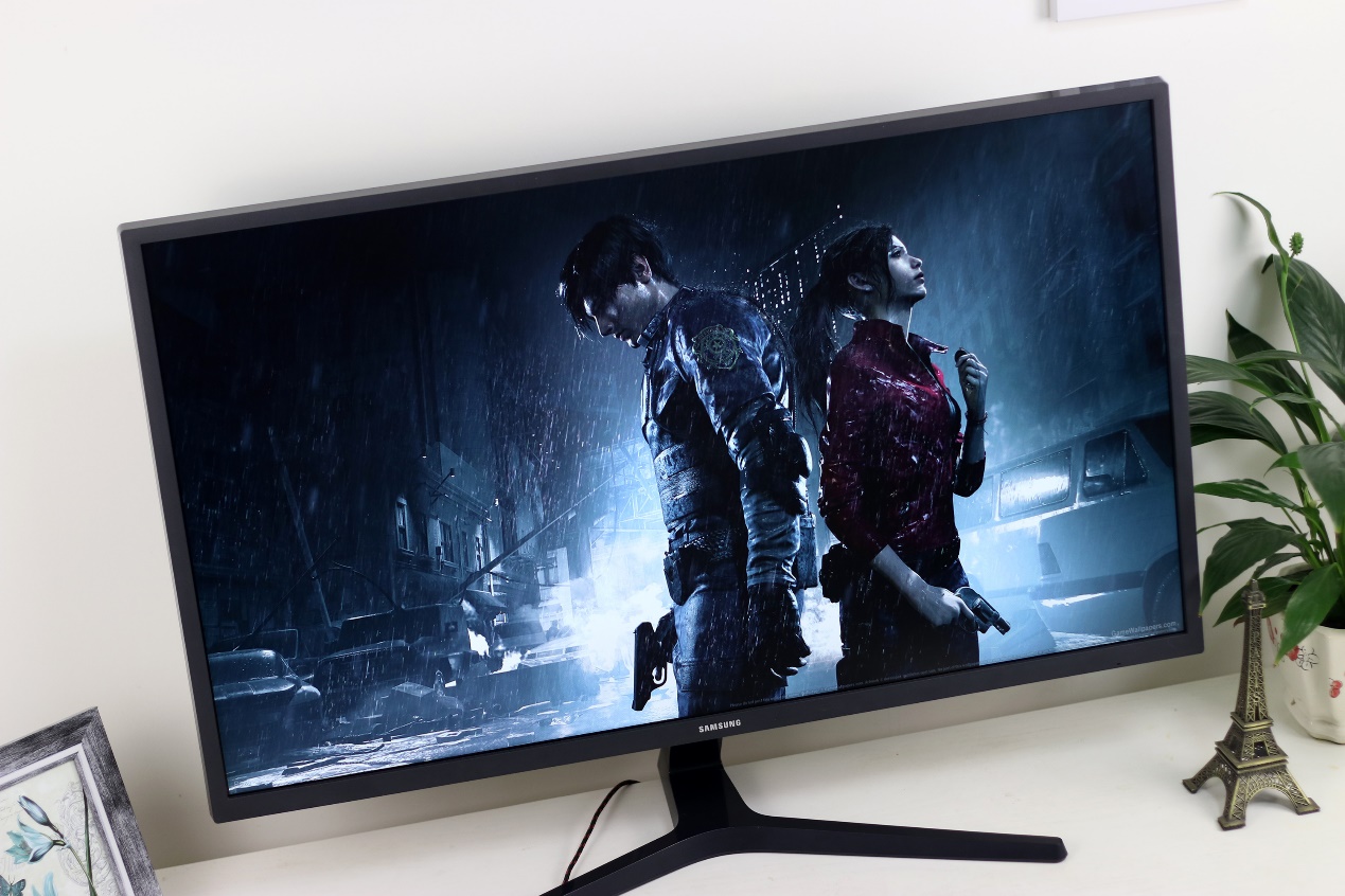 三星显示器玄龙骑士4k144hz,三星32英寸4k显示器s32a700nwc