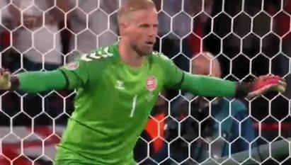 回顾欧洲足坛近几年暴力事件,回顾欧洲足坛近年暴力事件