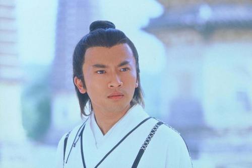 九阴真经好还是九阳好,九阴真经和九阳神功哪个更厉害点