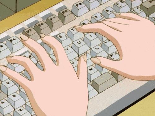 男朋友看到就想带回家私藏的“口红”机械键盘，安卓苹果一键切换