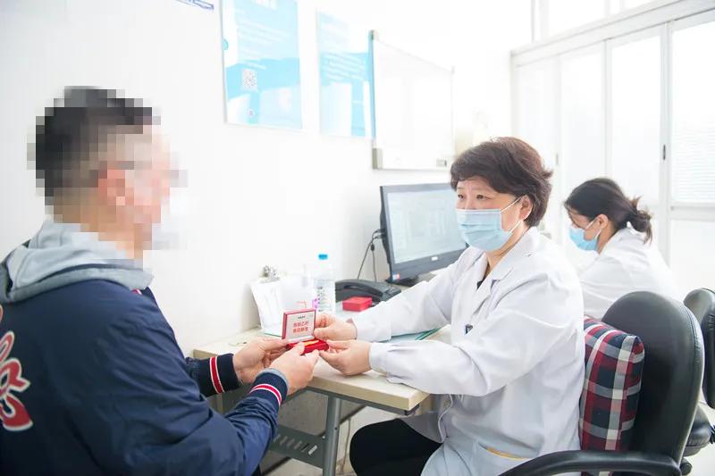 瑞金医院治愈乙肝病人,乙肝能彻底治愈吗上海瑞金医院