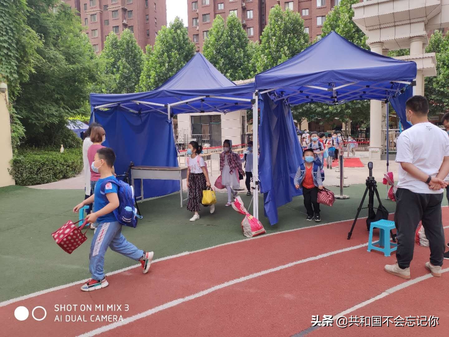 抗疫路上的“脑病”康复人