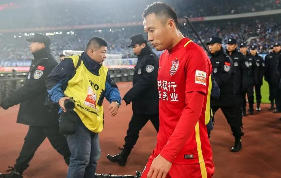 顶级联赛的足球,曾经辉煌的东北足球