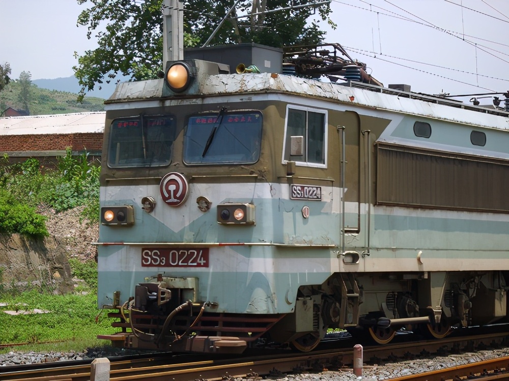 运转昭化站,探秘821厂铁路专线