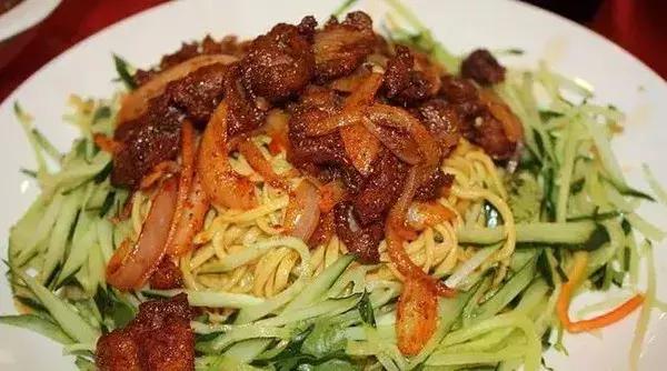 疆味新疆美食,寻味新疆大开眼界的美食之旅