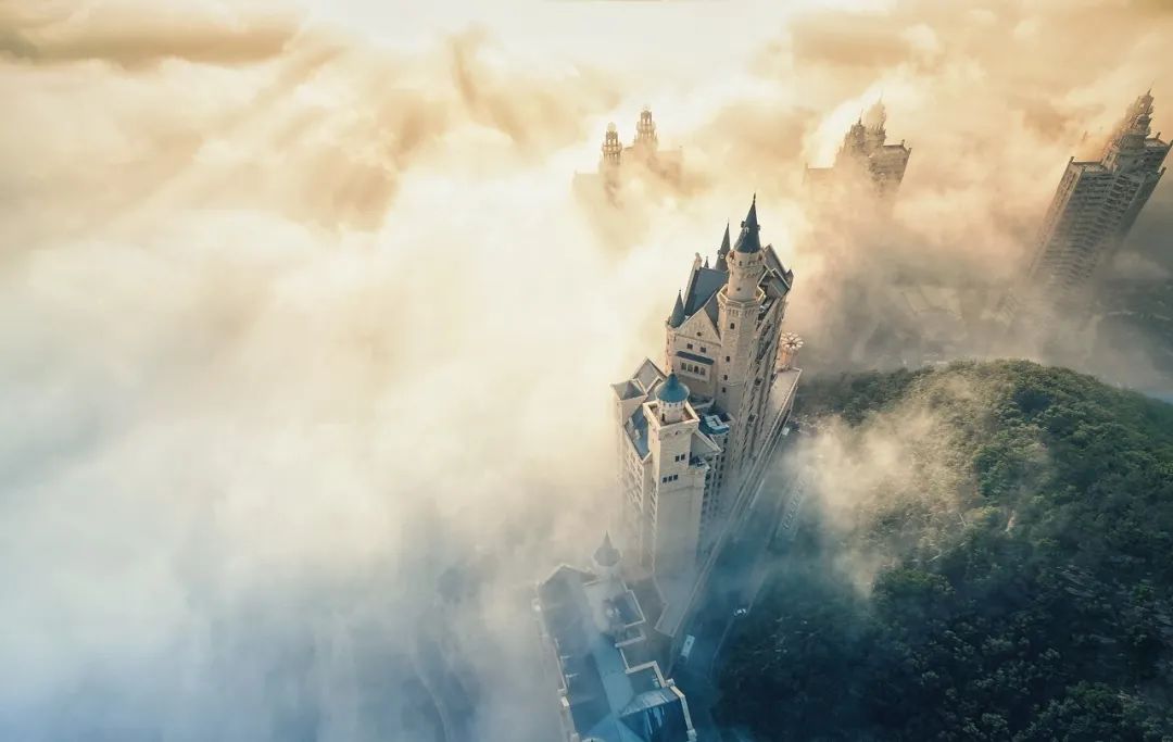 美过三亚！比厦门浪漫！中国这座海滨老城，去一次相当于环游世界