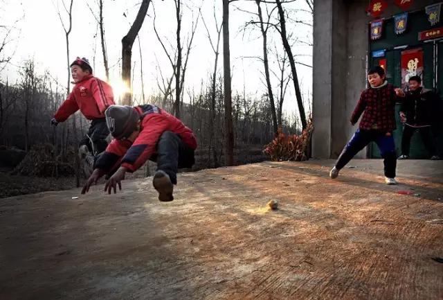 三十年前的生活是什么样子,二十年前的生活是什么样子的