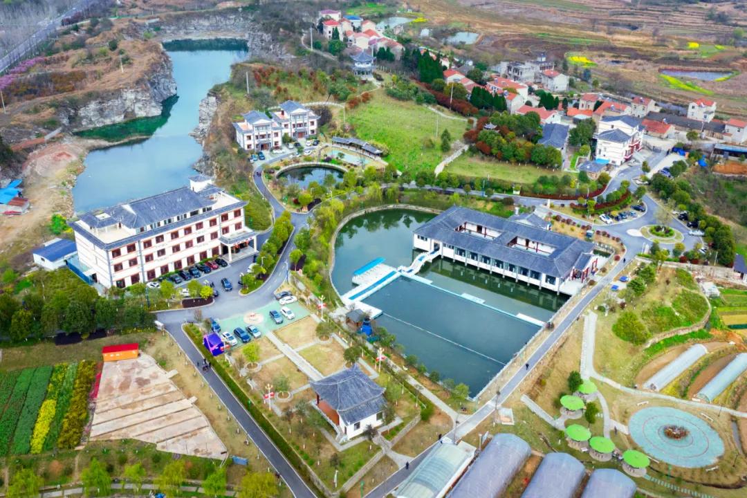 黄陂清凉寨度假民宿,黄陂花海田园民宿云雾山