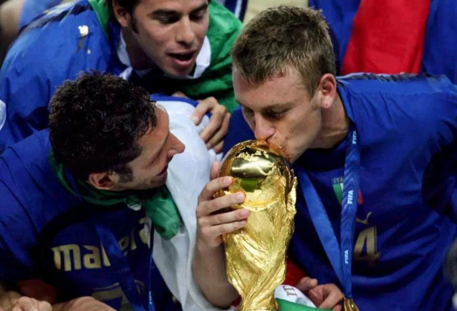 群妖峥嵘，时间慢走——回顾FM2006十大妖星之德罗西（五）