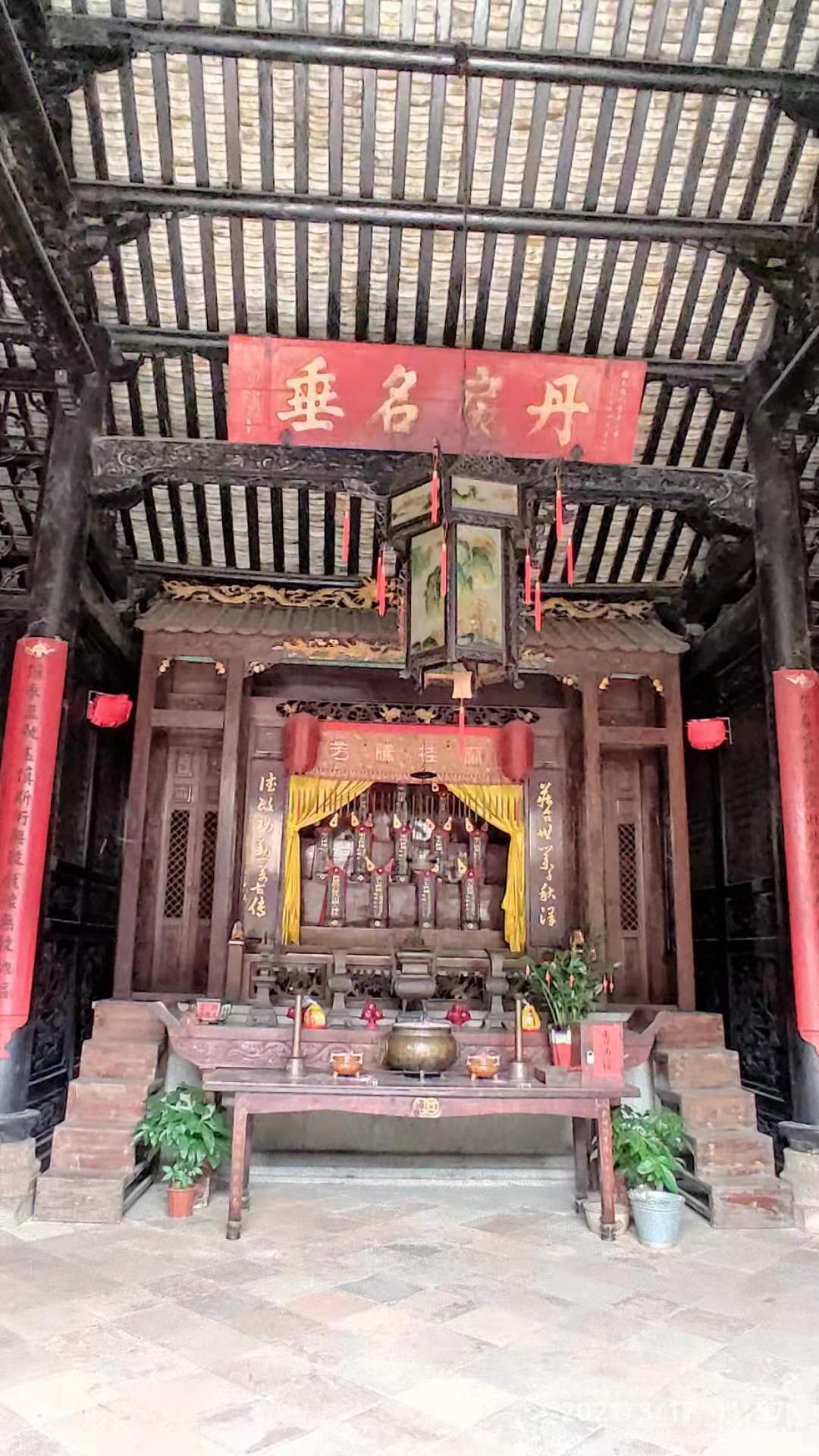 走访“平地黄”，睇大宗祠“花堂”