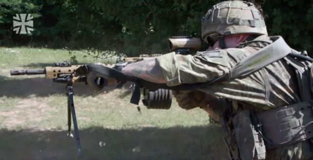 德国mg42通用机枪现代版,mg42机枪有多厉害