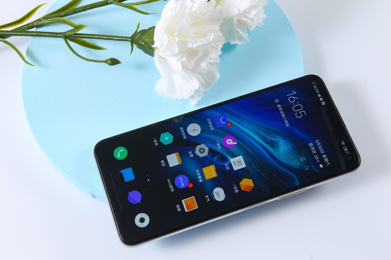 两千元以下真香手机,两千元游戏真香机