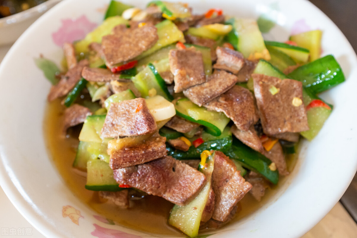 缺铁严重会导致什么影响,缺铁引起的白发补铁会好吗