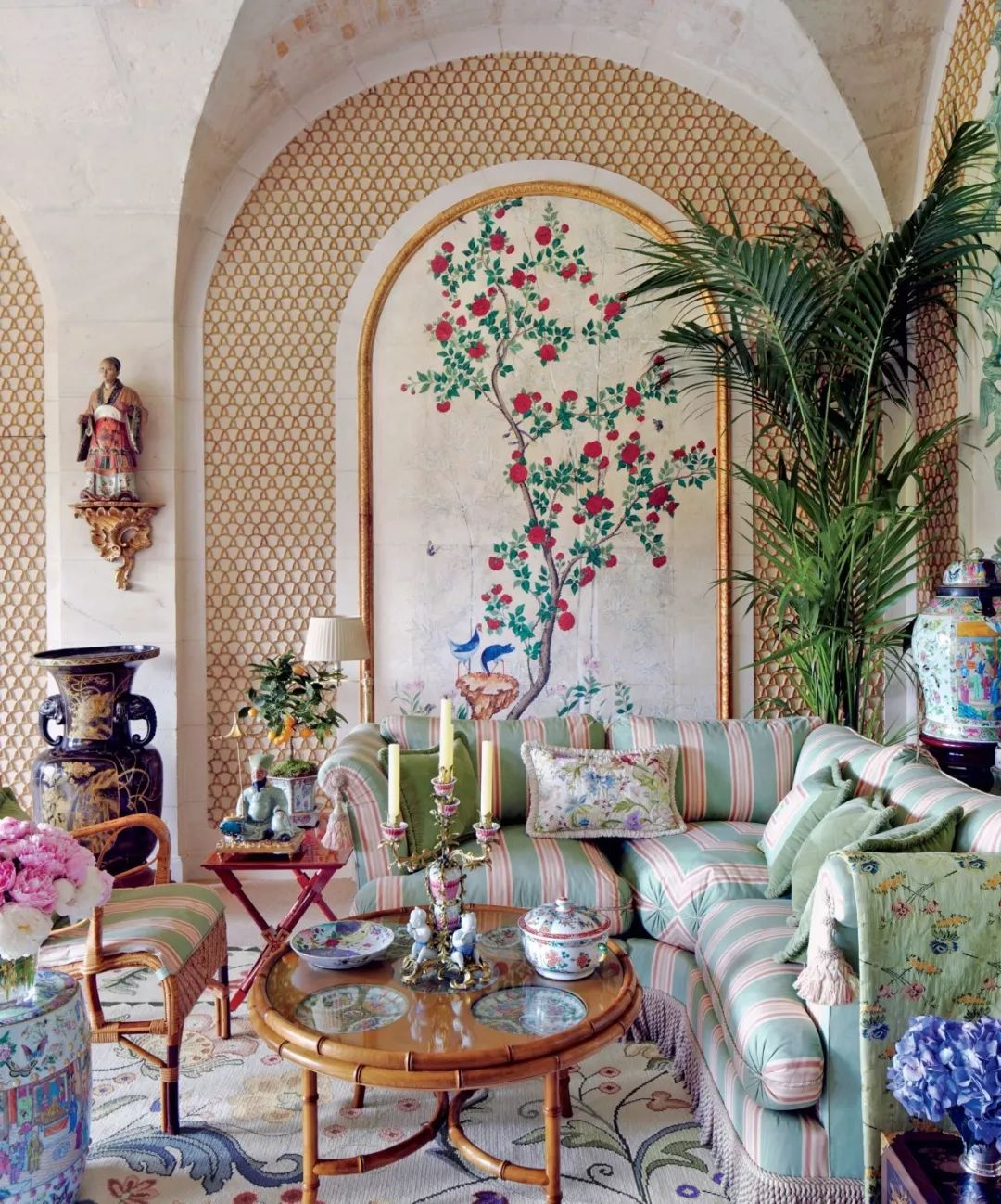 意大利品牌华伦天奴,华伦天奴首席设计师