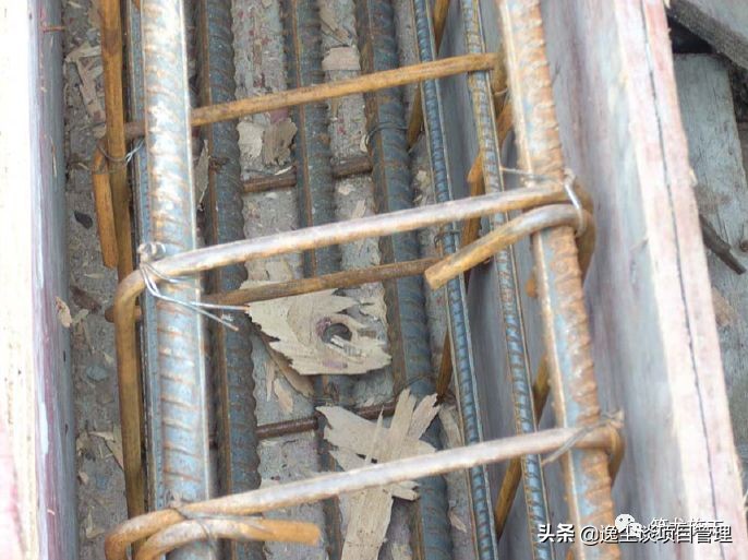 施工现场钢筋安装绑扎通病案例,钢筋质量通病基础知识培训讲义