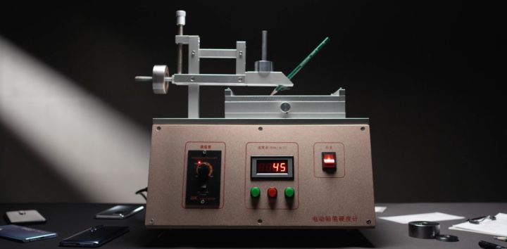 华为p40小米10pro,小米10至尊纪念版华为p40pro屏幕