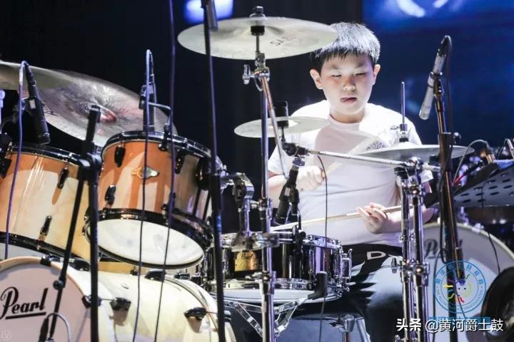 黄河鼓手山西歌舞剧院,黄河小鼓手