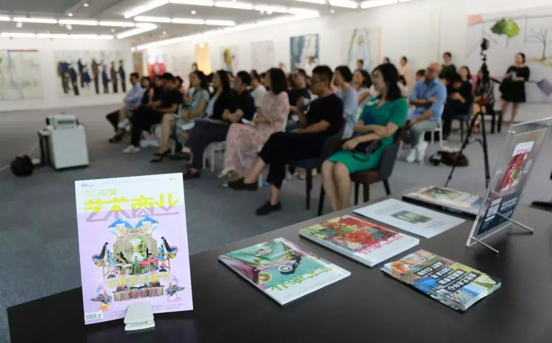 鍥為2018鍠滆繋2019,鍠滆繋2019鍥炴湜2018