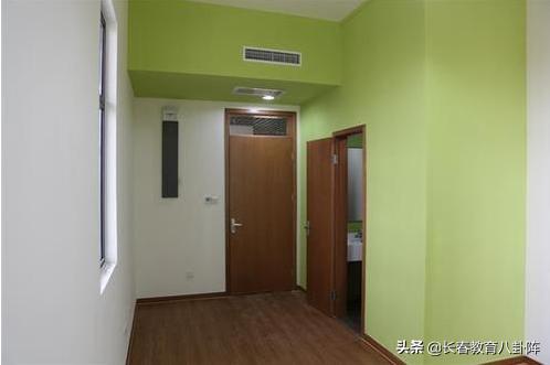 全国高校宿舍奢华排行,各个学校宿舍大比拼