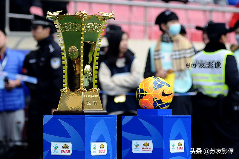 江苏队夺冠图片,江苏队首夺冠军