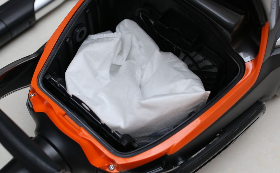 家狗身上痒有脱毛现象怎么办,狗到夏天脱毛特别严重