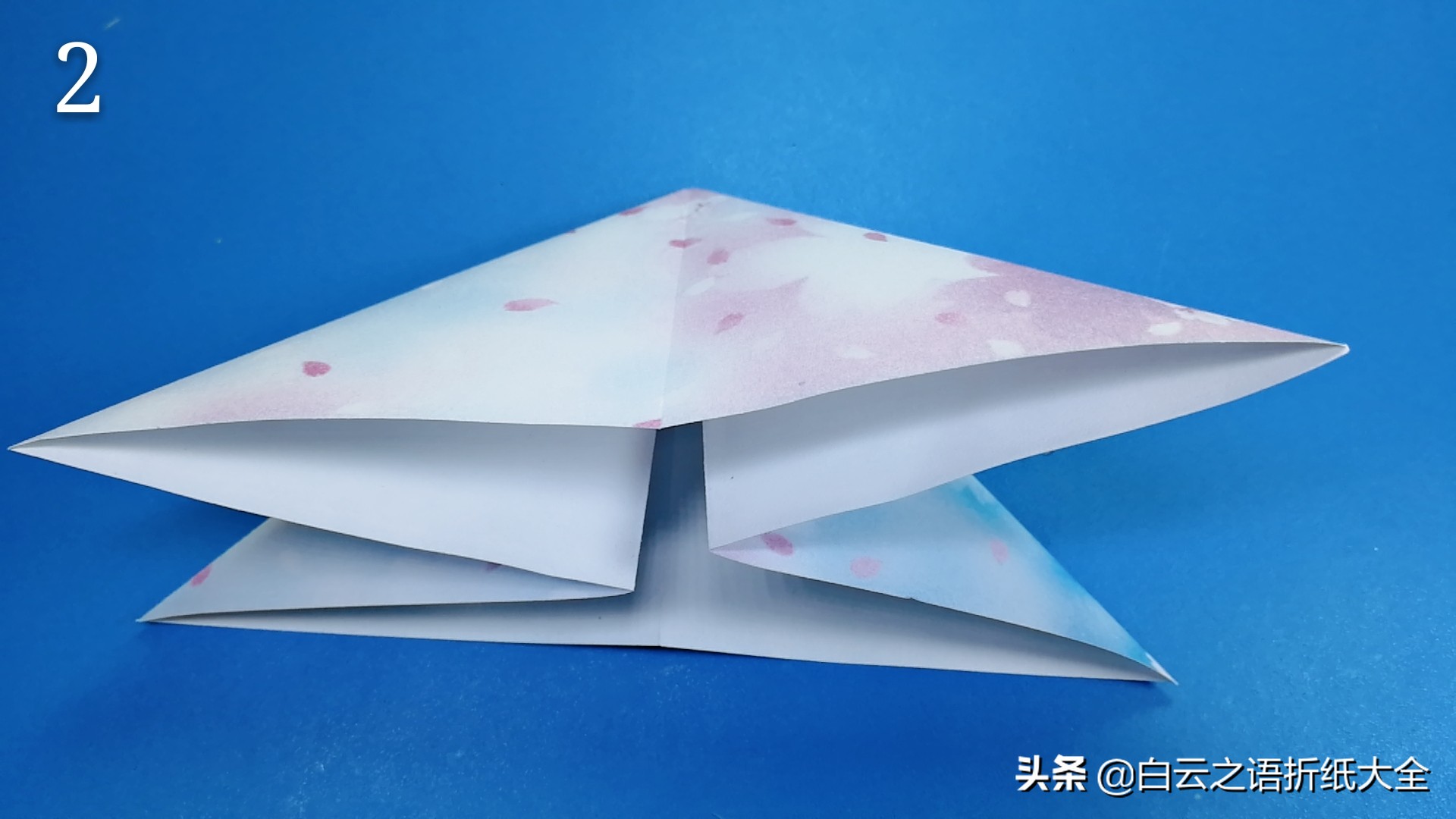 手工折纸雨伞儿童教程,手工折纸雨伞简单又漂亮不用胶水