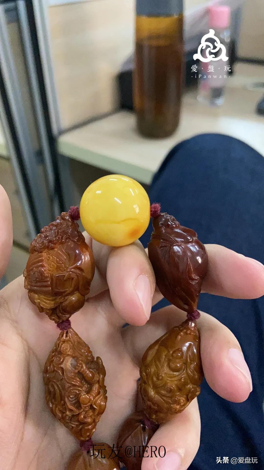 一条小金刚,他盘了720天,包浆很赞,谁说大干手不适合盘串