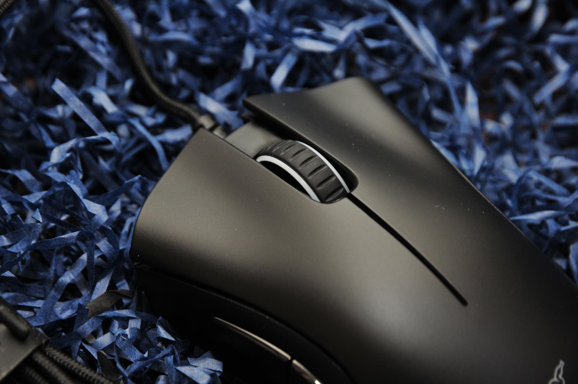 雷蛇炼狱蝰蛇v2pro专业版无线鼠标,雷蛇炼狱蝰蛇V3pro专业版无线鼠标