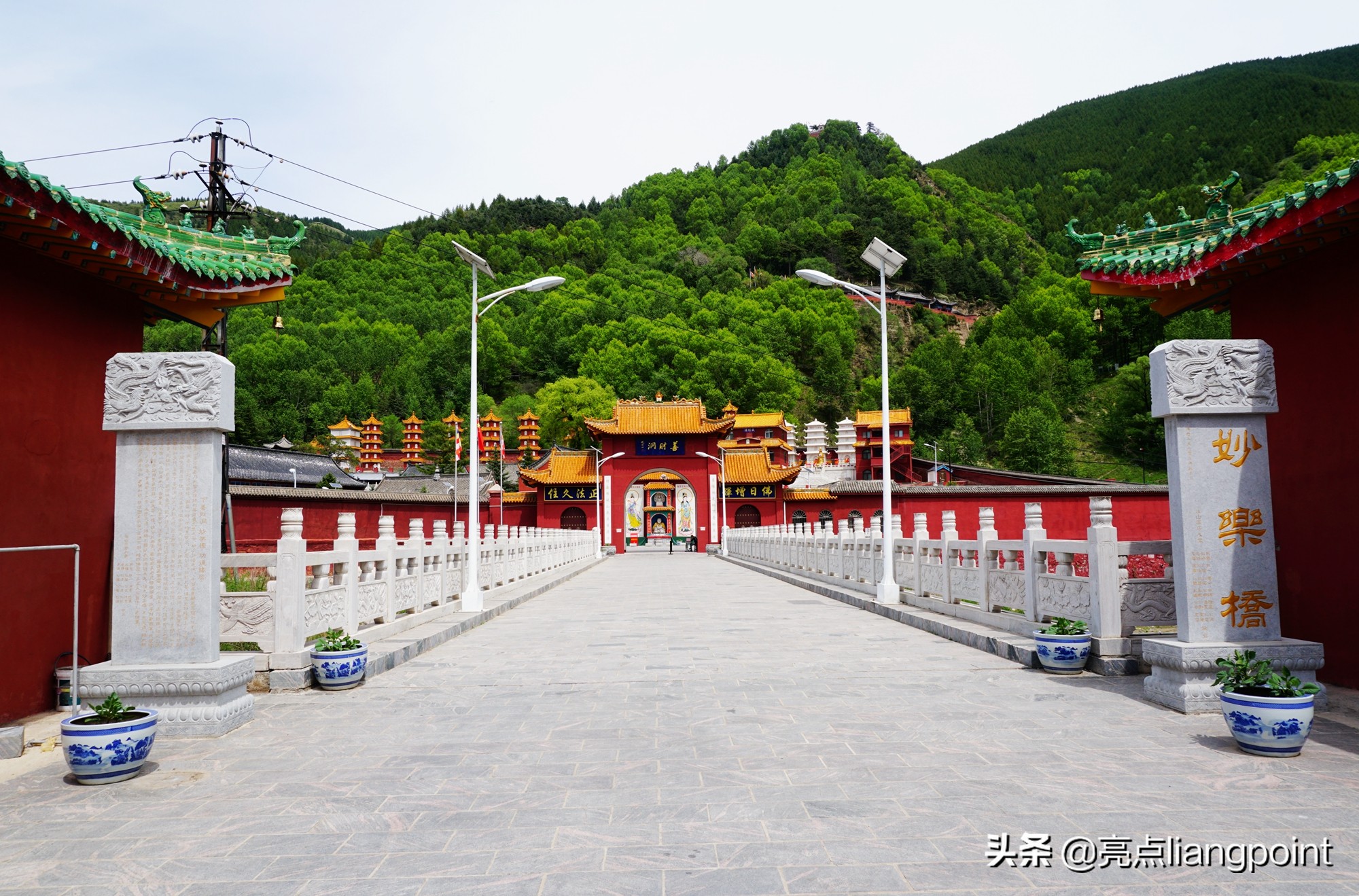 中国佛教四大名山之五台山风光,佛教四大名山之五台山清凉寺